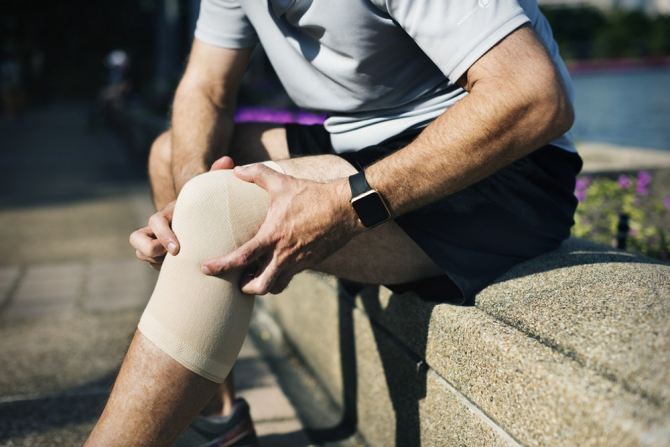 exacerbarea artritei genunchiului