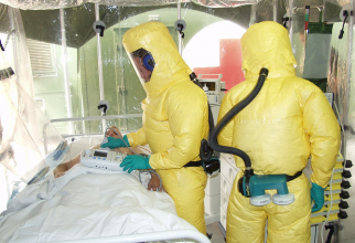 Ebola a ucis mii de oameni