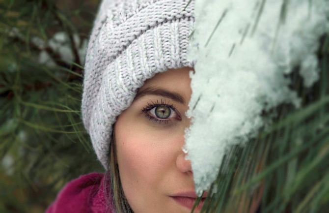 Ochii se usucă iarna din cauza lipsei de umiditate