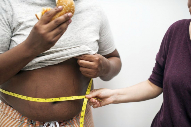 obez greu de pierdut în greutate pierdere în greutate amprente digitale