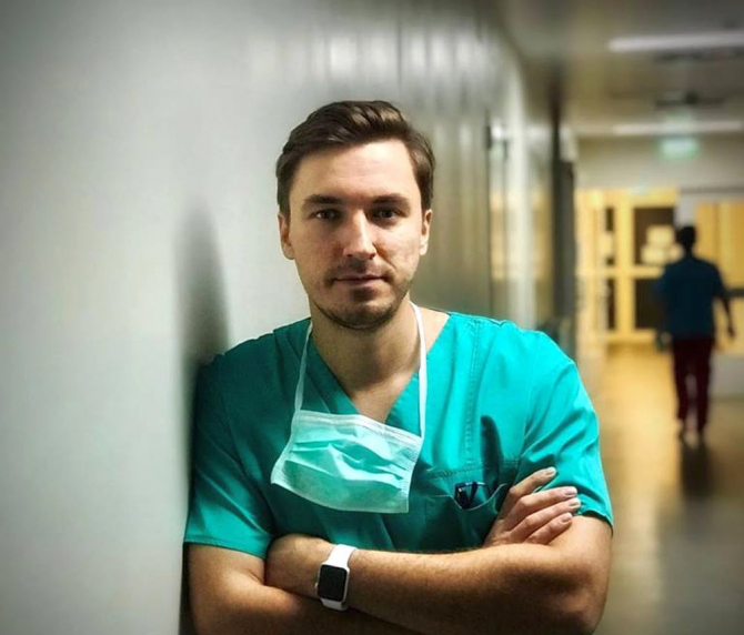 Dr. Mihail Pautov este medic specialist în Chirurgie Generală și asistent de cercetare. Foto: Facebook