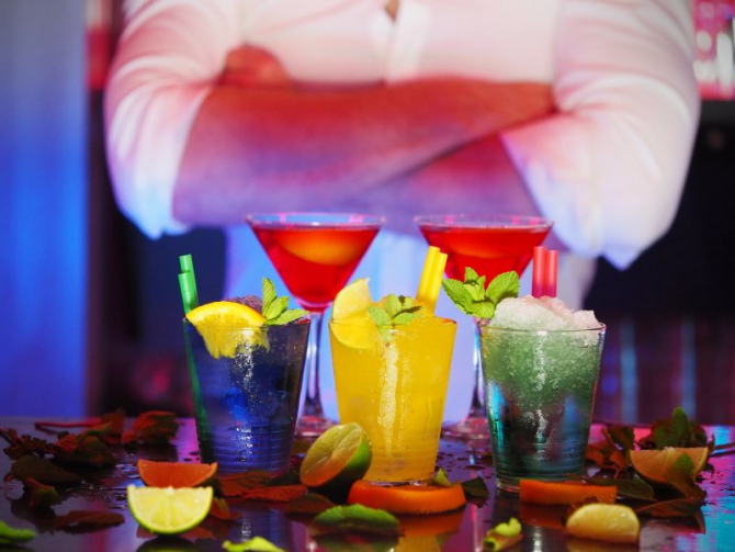 Renunțarea la alcool aduce o stare mentală mai bună   FOTO: pexels.com