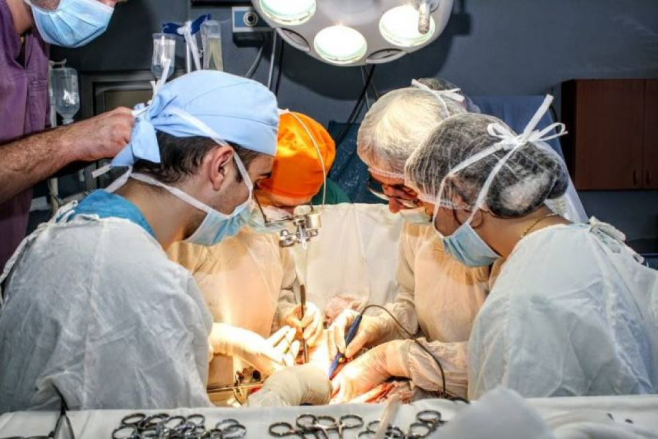 Operația premieră de la Spitalul  Clinic Parhon a durat 9 ore. Foto: Spitalul  Clinic Parhon Iași / Facebook