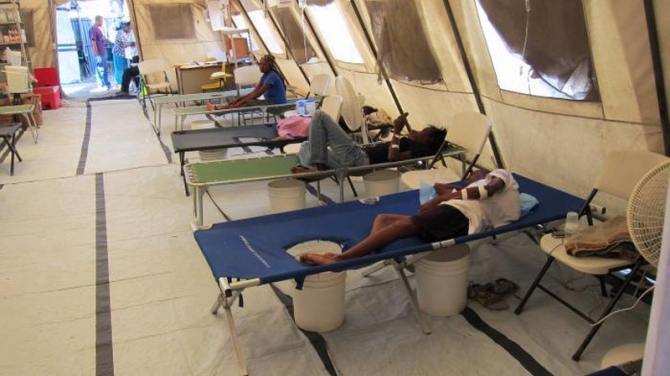 Pacienți cu holeră. Foto: CDC