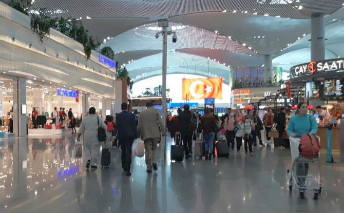 Aeroportul din istanbul este cel mai mare din Europa, în acest moment. FOTO: DC Medical