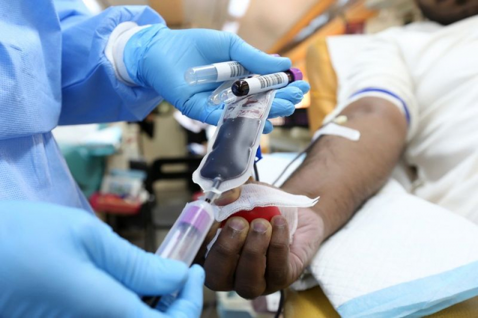 Plasma donată de cei vindecați poate salva vieților altor oameni