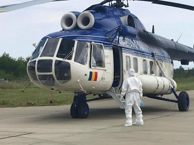 Un pacient va fi transportat cu elicopterul la un spital din alt judet