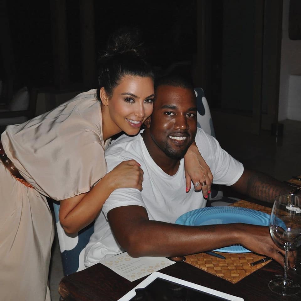 Kim Kardashian al[turi de so'ul ei, rapperul Kanye West. Foto: Facebook