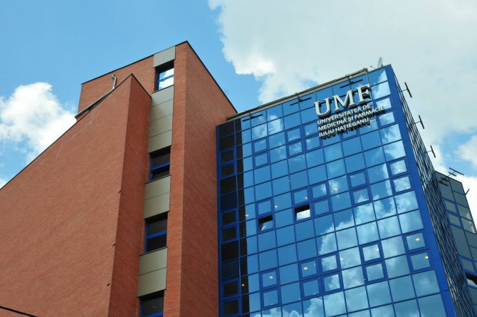 Clădirea UMF Cluj  FOTO: UMF Cluj