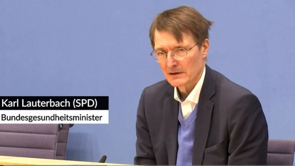 Karl Lauterbach, ministrul federal german al Sănătății.  Foto: Print Screen conferinta