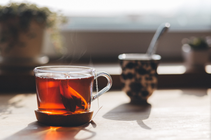 ceaiul care vindeca alergiile FOTO: Pexels @freestocksorg