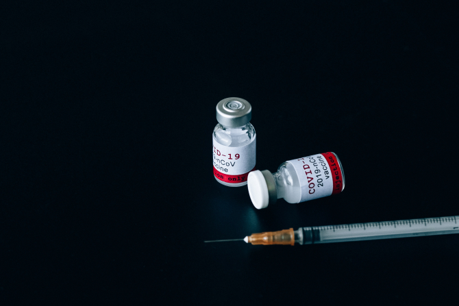 campania de vaccinare FOTO: Pexels @nataliya vaitkevich