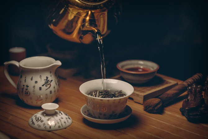 3 ceaiuri care scad tensiunea arteriala - FOTO: Pexels @nikolay osmachko