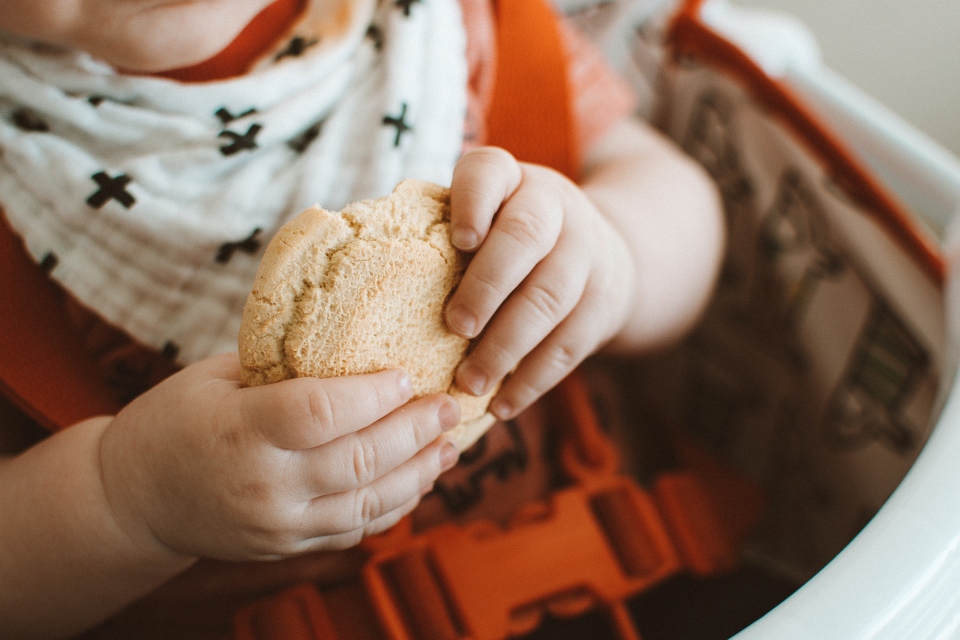 Biscuiții fără zahăr, gustarea perfectă pentru copii - FOTO: Pexels@Lisa_Fotios