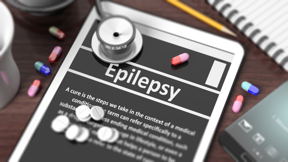epilepsia - Foto: Freepick @Rawf8.com